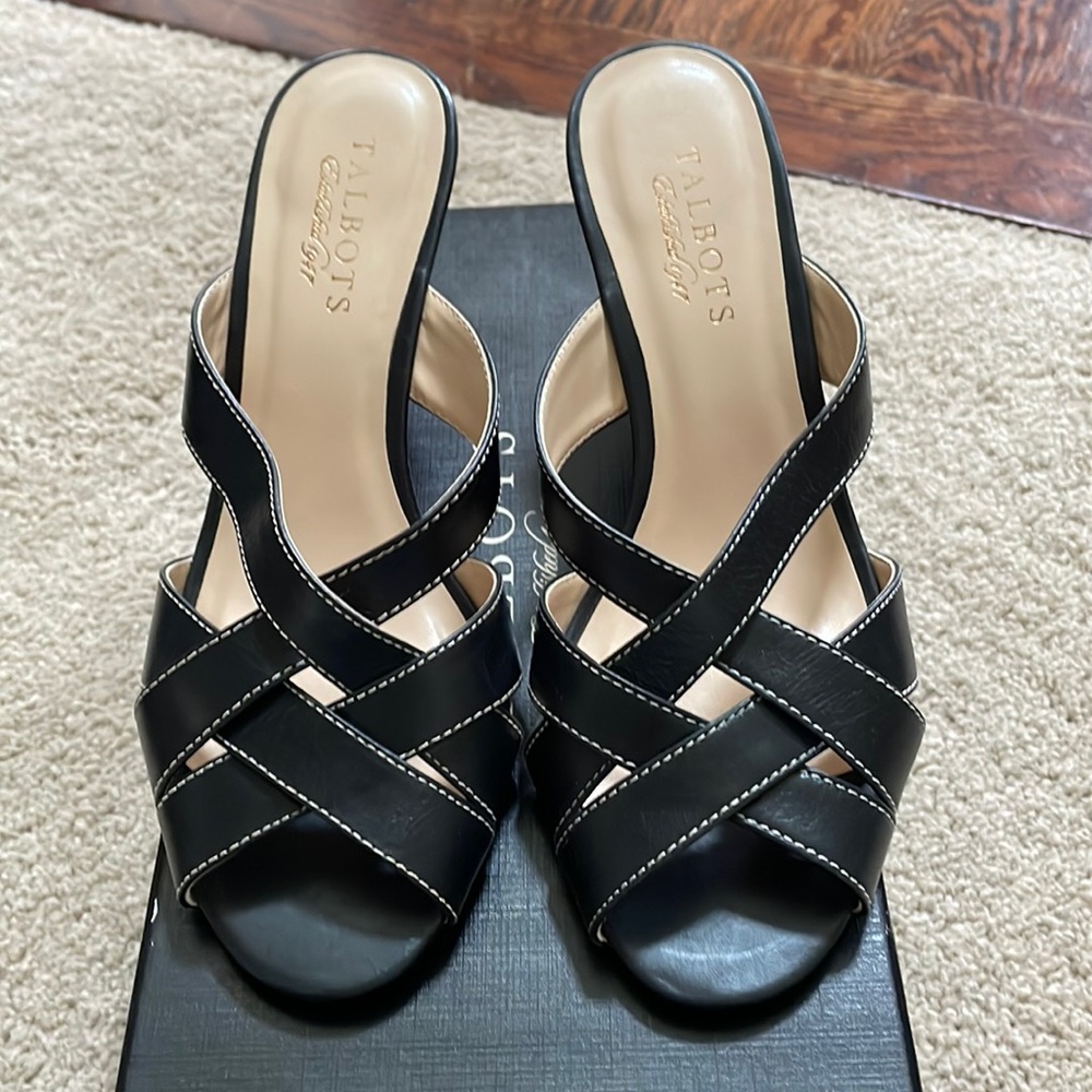 Black Sandal